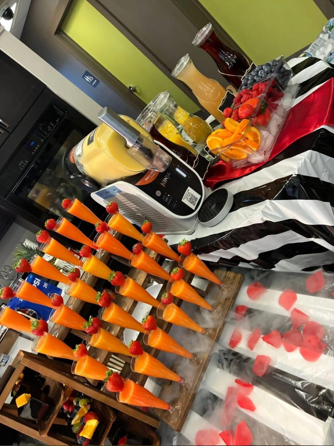 Fresh juice and fruit bar